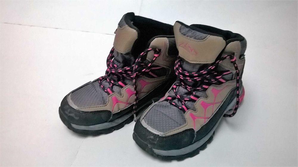 buty trekkingowe trekkingi dla dziewczynki z Lidla rozm 32