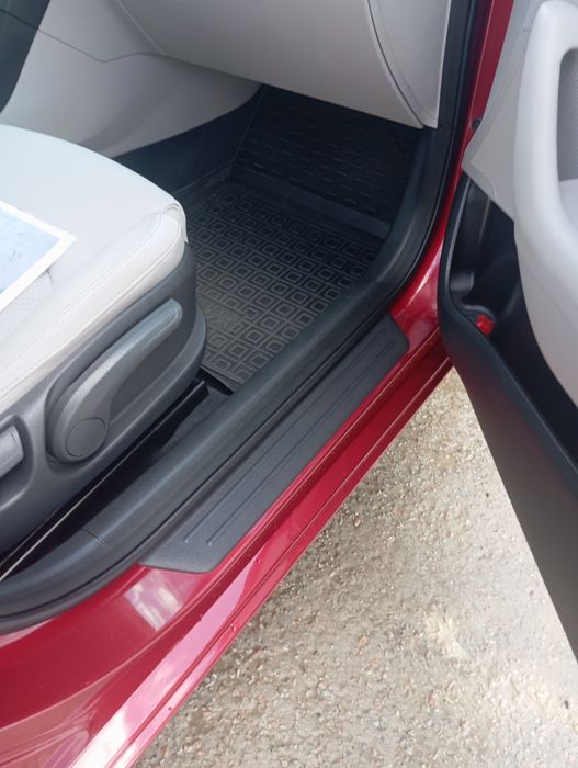 Хюндай Соната 2015год не крашена