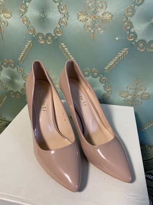 Бежевые лодочки