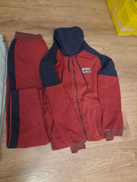 Костюм спортивный тёплый  48-50 ,шорты