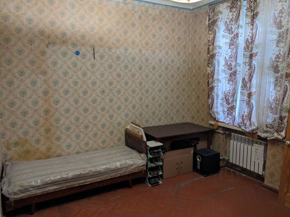 3-к .велика сталінка низ пр.Мазепи
