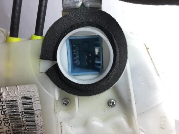 Fechadura / fecho porta frente direito HONDA Civic VIII Hatchback (FN_