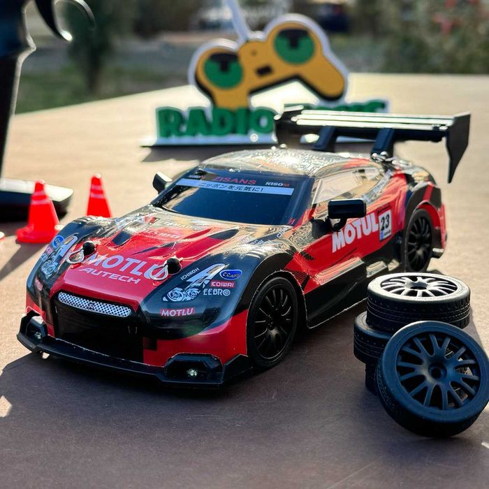 Дрифт машинка на радіокеруванні Nissan GTR Nitro Червона.