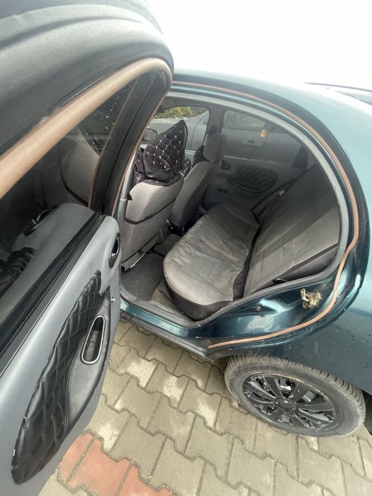 Продам Daewoo lanos 1.5 газ бензин