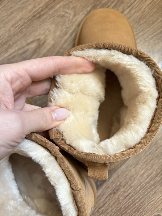 Угги жіночі натуральні кольору camel