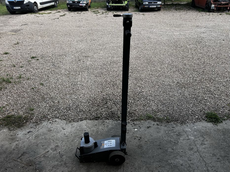 Podnośnik pneumatyczno-hydrauliczny SNIT S20-1 20T