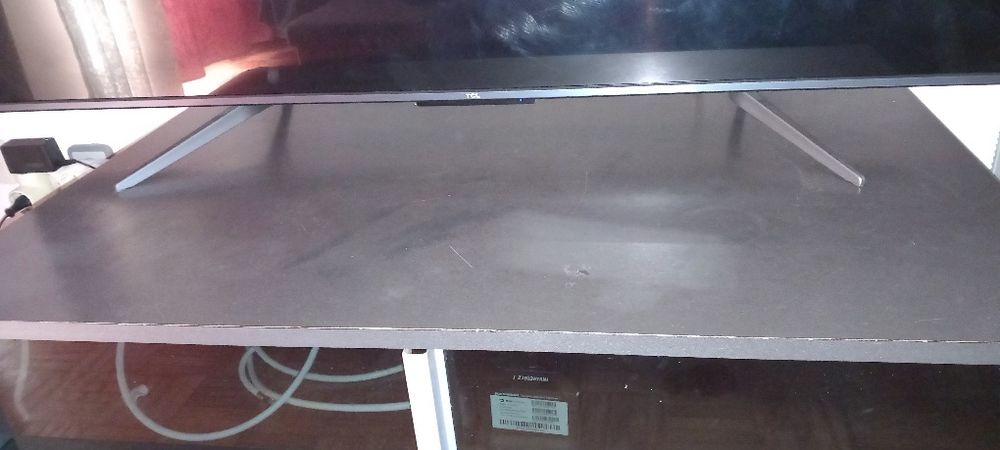 Mesa de apoio para televisão