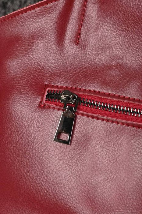 Продаю кожаную сумку