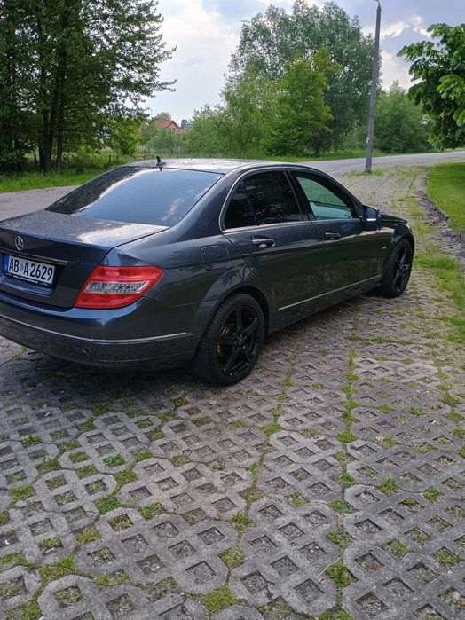 Mercedes klasa c  1,8 benzyna