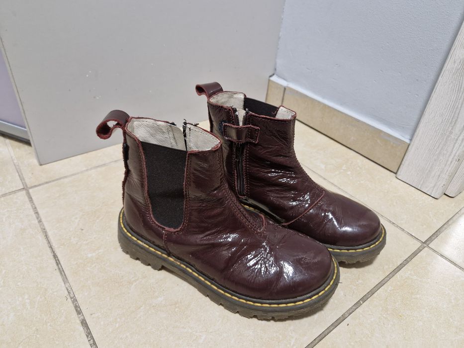 Buty dziewczęce rozmiaru 26