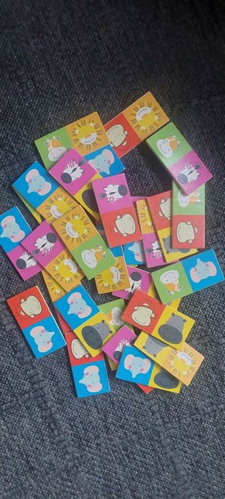 Дитяче деревяне доміно