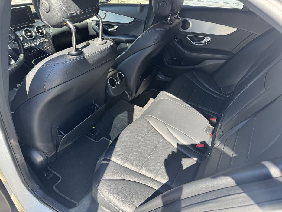 Продам Mercedes c300