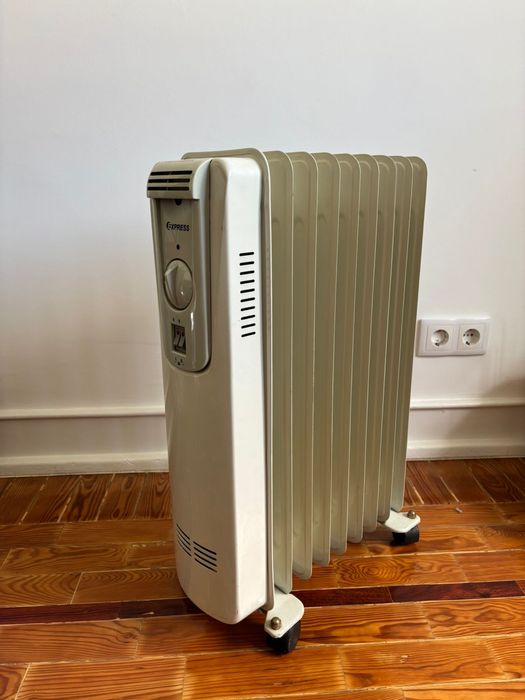 Aquecimento elétrico a óleo