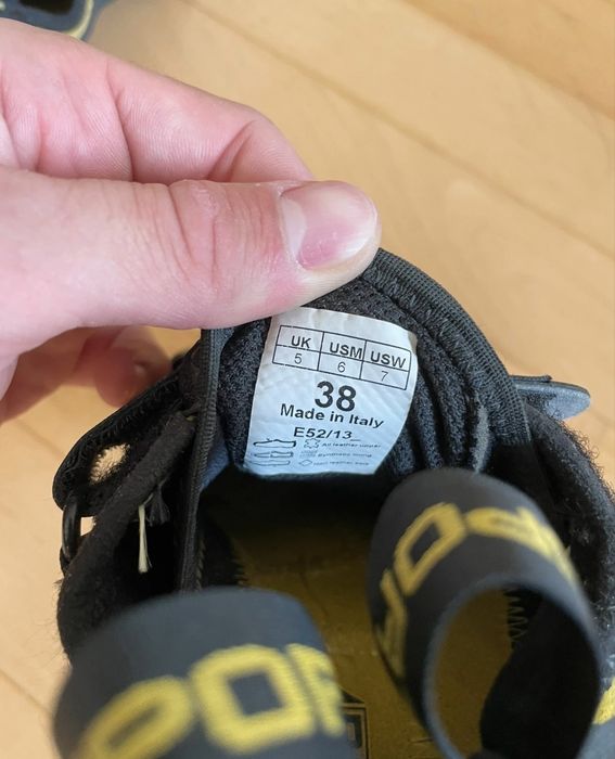 Buty wspinaczkowe Miura La Sportiva 38