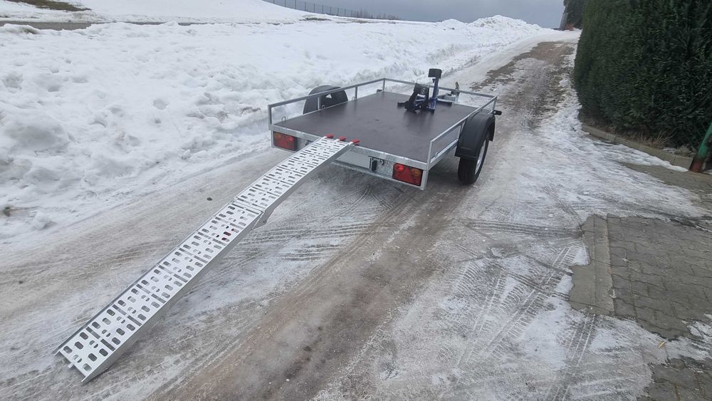 Przyczepka samochodowa Platforma Motor Quad 240x156 Producent