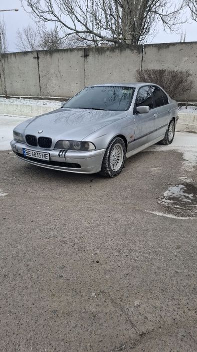 Продам    БМВ   е39.