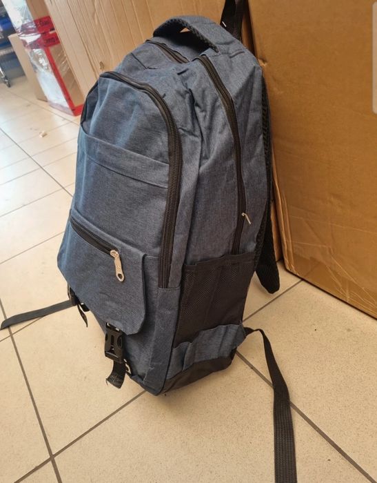 Plecak granatowy