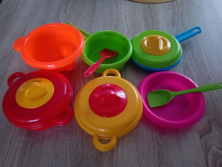 Garnki dla dziewczynki