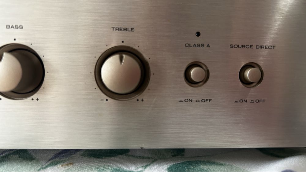 Amplificador Marantz PM 7200 Gold( Revisão feita na Ajasom)