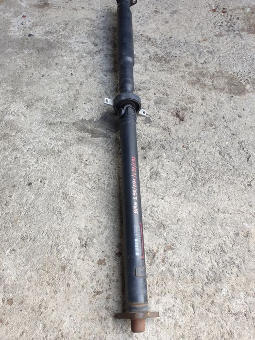 Wał napędowy Bmw e90 e91 e92 e93 2.0d stan BDB