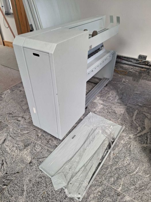 ESTEFOLD 4211 Océ Składarka Rysunków Technicznych CAD – uszkodzona