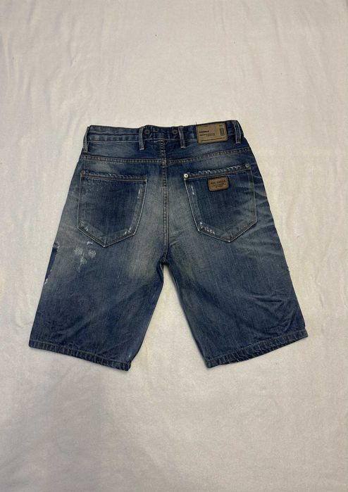 Męskie spodenki jeansowe