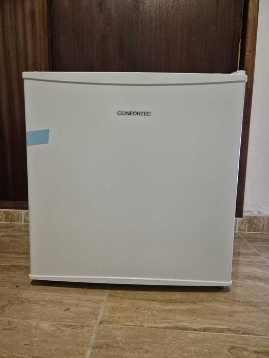 Mini-Frigorifico 43L Confortec – Novo e Pronto a Usar