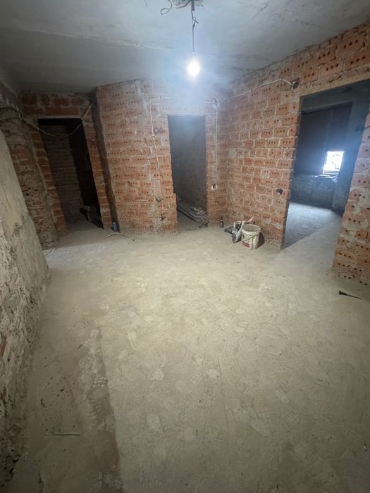 Продаж квартири 4 кімнатна квартира