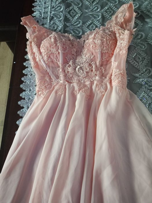 Sukienka S kolor morelowa