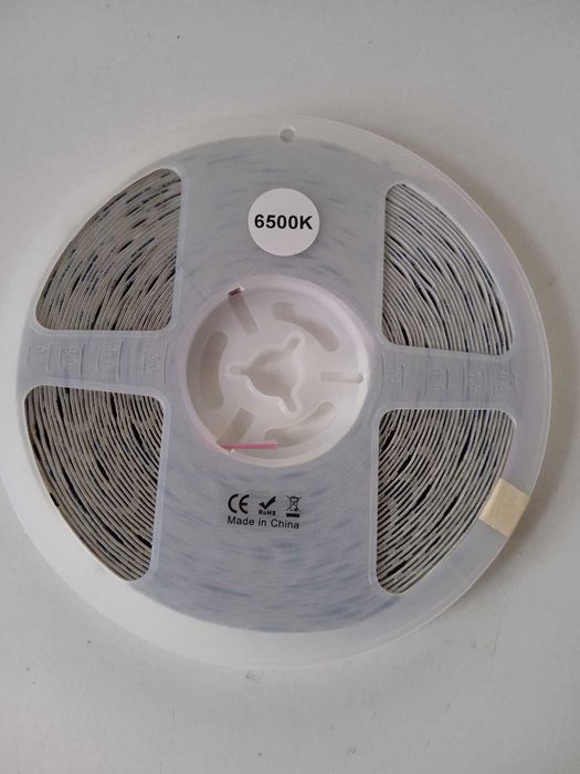 Світлодіодні стрічки нові SMD2835 8мм 12в 1,2,3,5м і usb/220в 10м