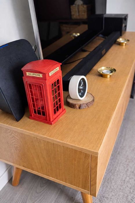 Móvel TV Madeira Carvalho