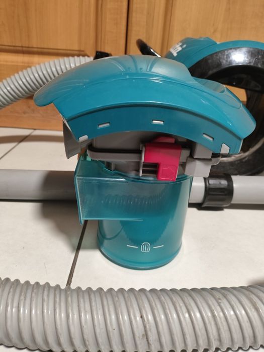 Odkurzacz Makita 18v. DCL 500