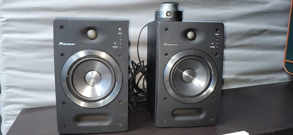 Colunas Pioneer S-DJ05