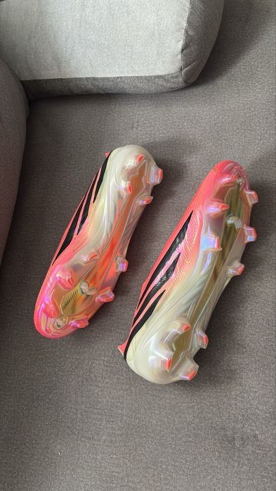 Buty piłkarskie adidas F50 Hyperfast Elite laceless FG