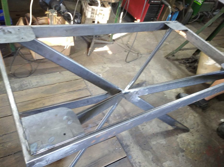 Ślusarstwo usługowe w zakresie spawanie, lutowanie twarde, toczenie