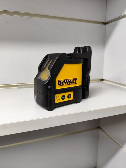 Вживаний DeWalt DW088CG лазер Деволт оригінал