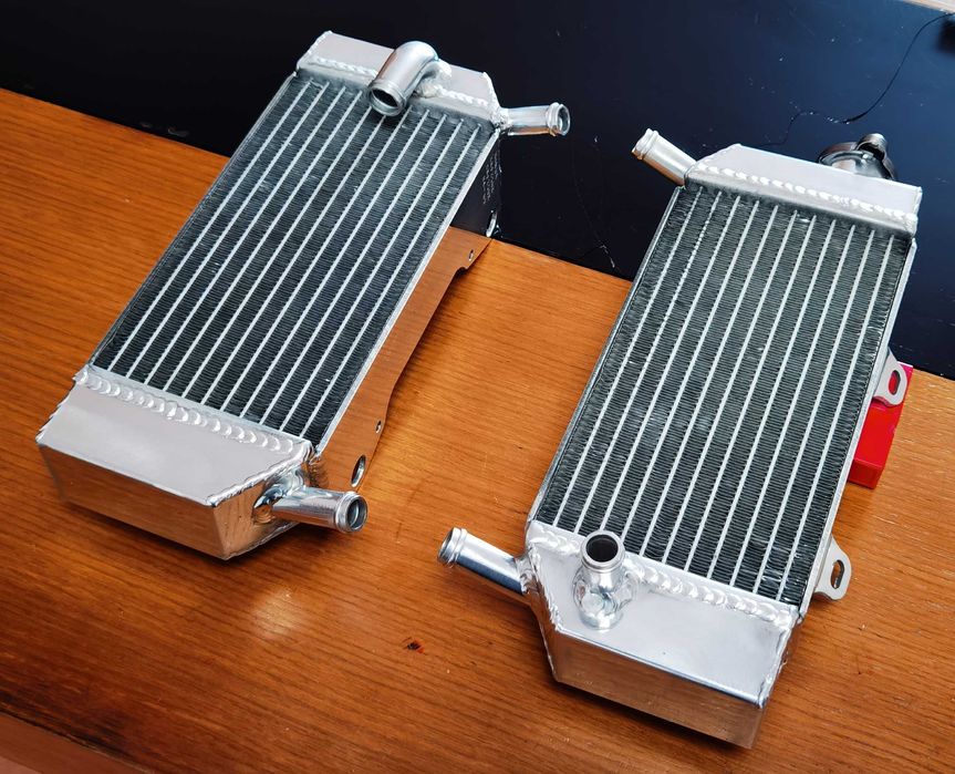 Radiadores Honda CRF250R e CRF250X anos 2004/2009 Alumínio Performance