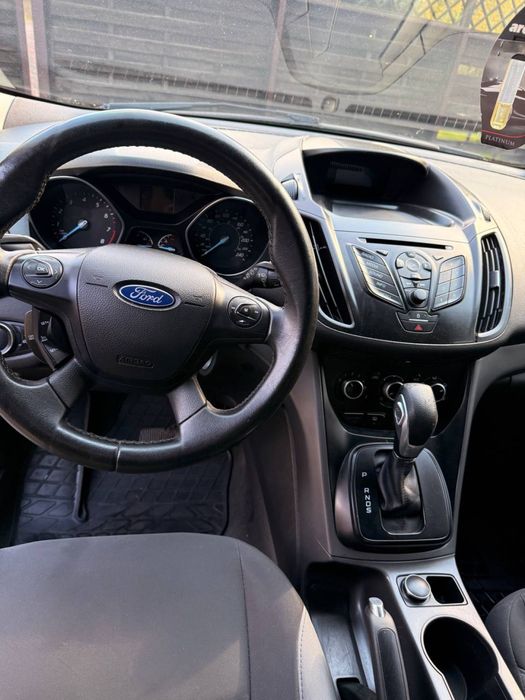 Ford Escape 2014  2.5 160000 рідного!
