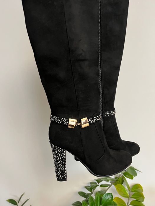 Нові сапожки 36 розмір