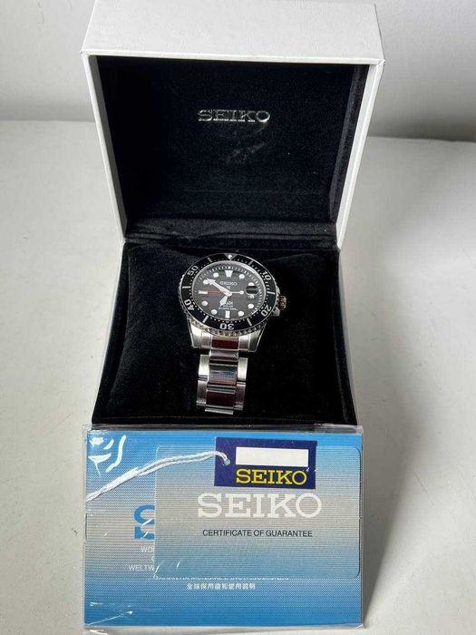 Часы Seiko SNE589P1