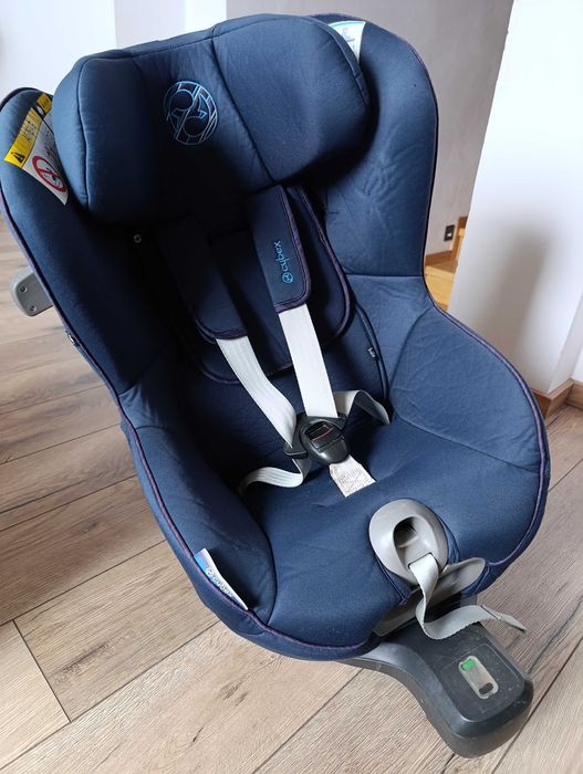 Fotelik Cybex Sirona S-Size z bazą