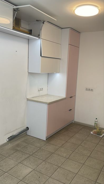 Меблі для салону