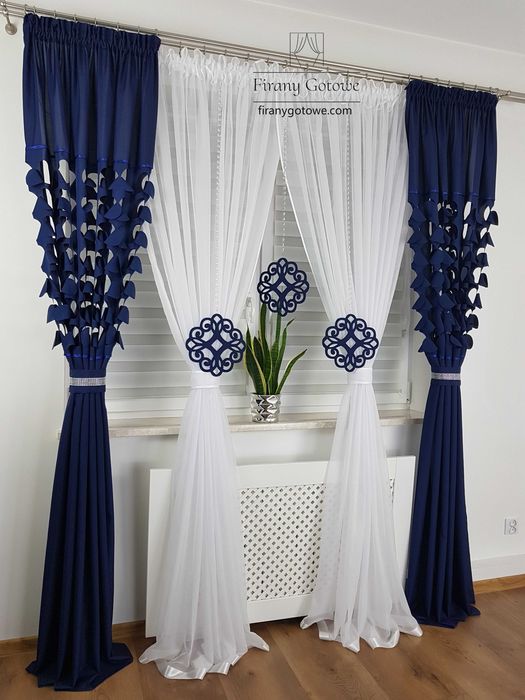 Komplet 2 kompletów firan i zasłon do salonu