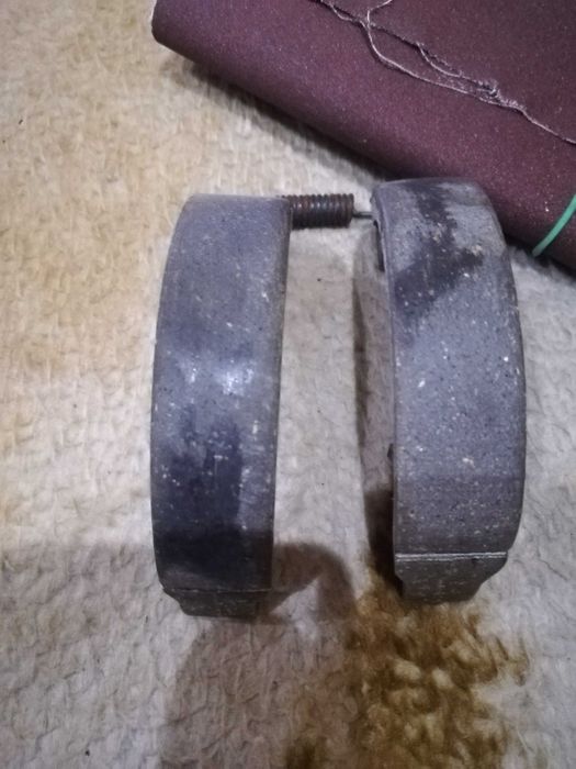 Продам колодки на скутер