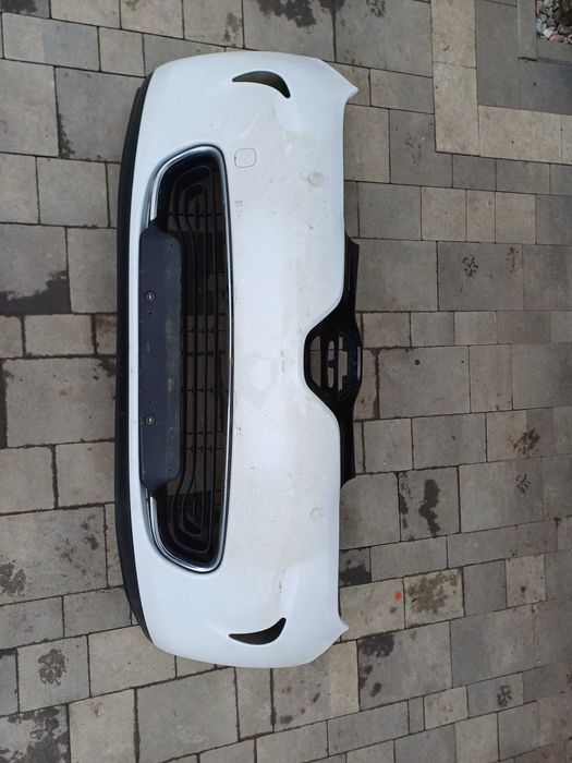 zderzak renault zoe