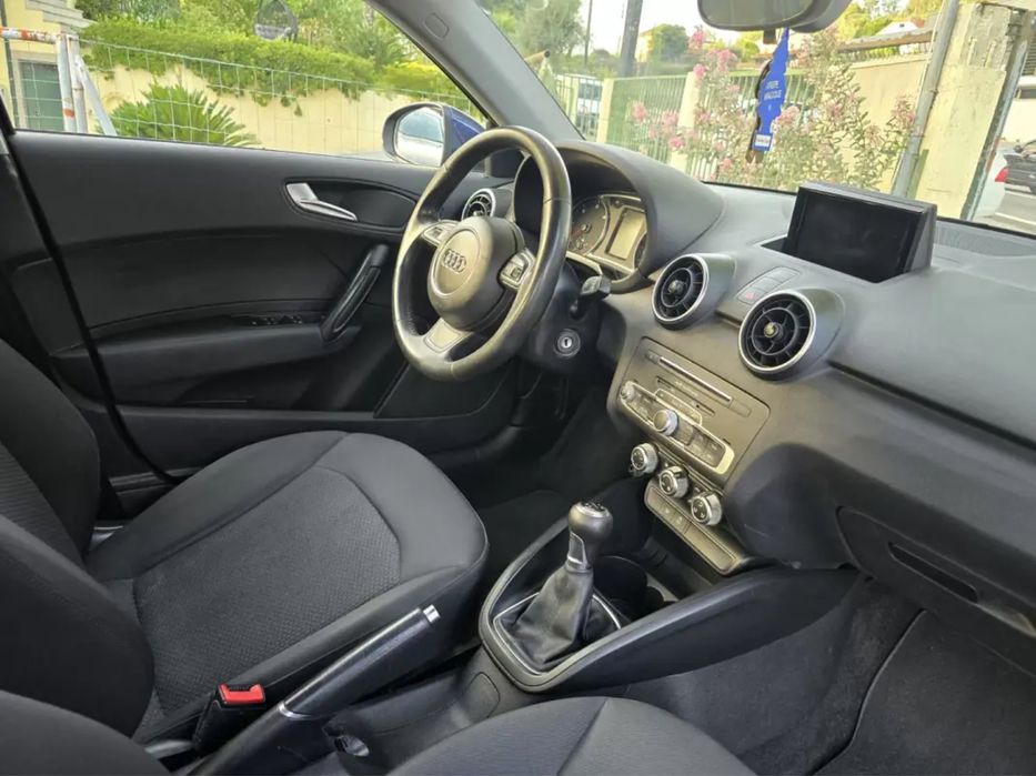 Audi A1     2016 — photo 3