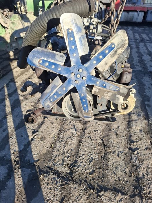 Silnik v6 vortec GM 4.3 wózek maszynowy v 6 wentylator  alternator