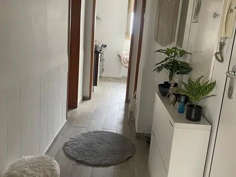 Quarto para arrendar em Agualva