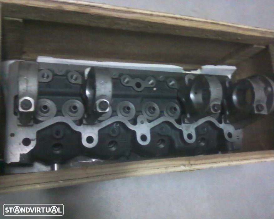 Cabeça Colaça de motor Nissan Vanette Cargo 2.3d LD23 11039-7C001
