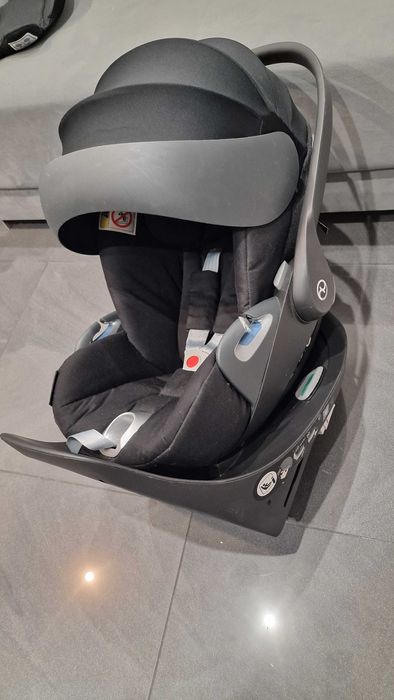 Fotelik samochodowy Cybex Cloud Z I-size i baza Z